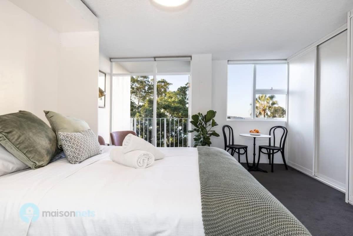 Studio Apt With Parking Balcony & Water Views Sydney Ngoại thất bức ảnh