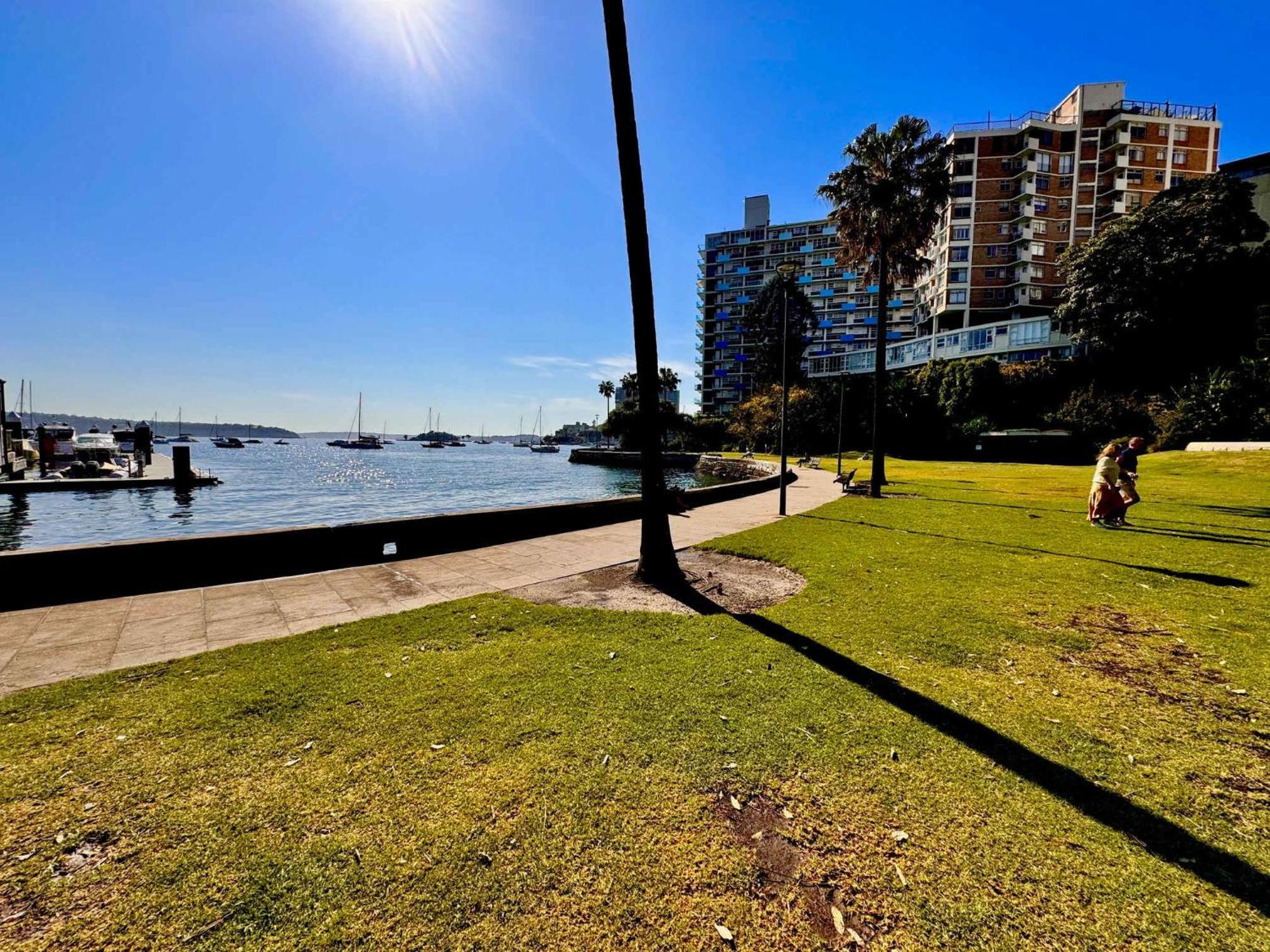 Studio Apt With Parking Balcony & Water Views Sydney Ngoại thất bức ảnh